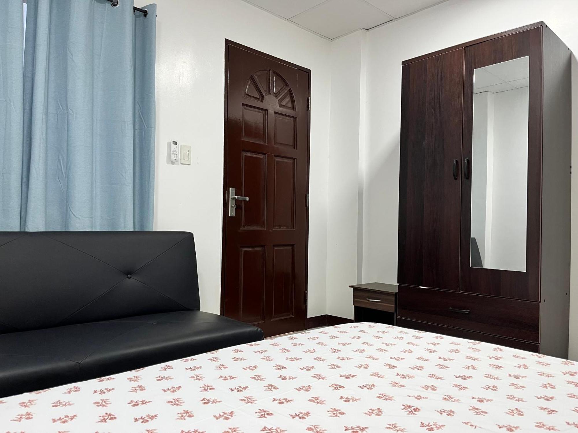 Hrs Apartelle Talisay  Exterior foto